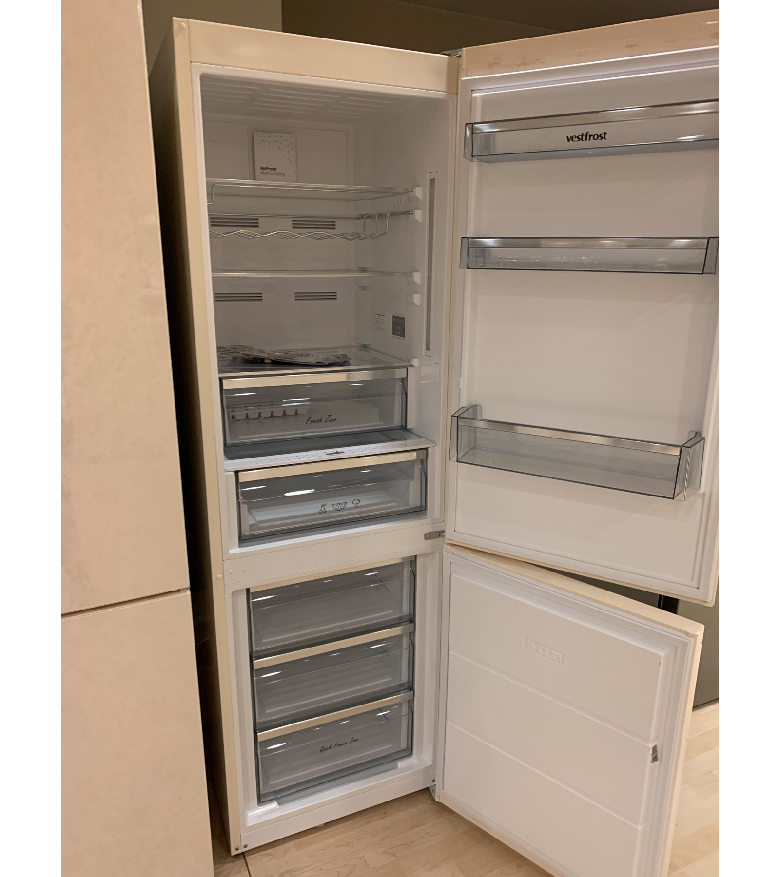 ����������� Vestfrost VF 3663 MB �������