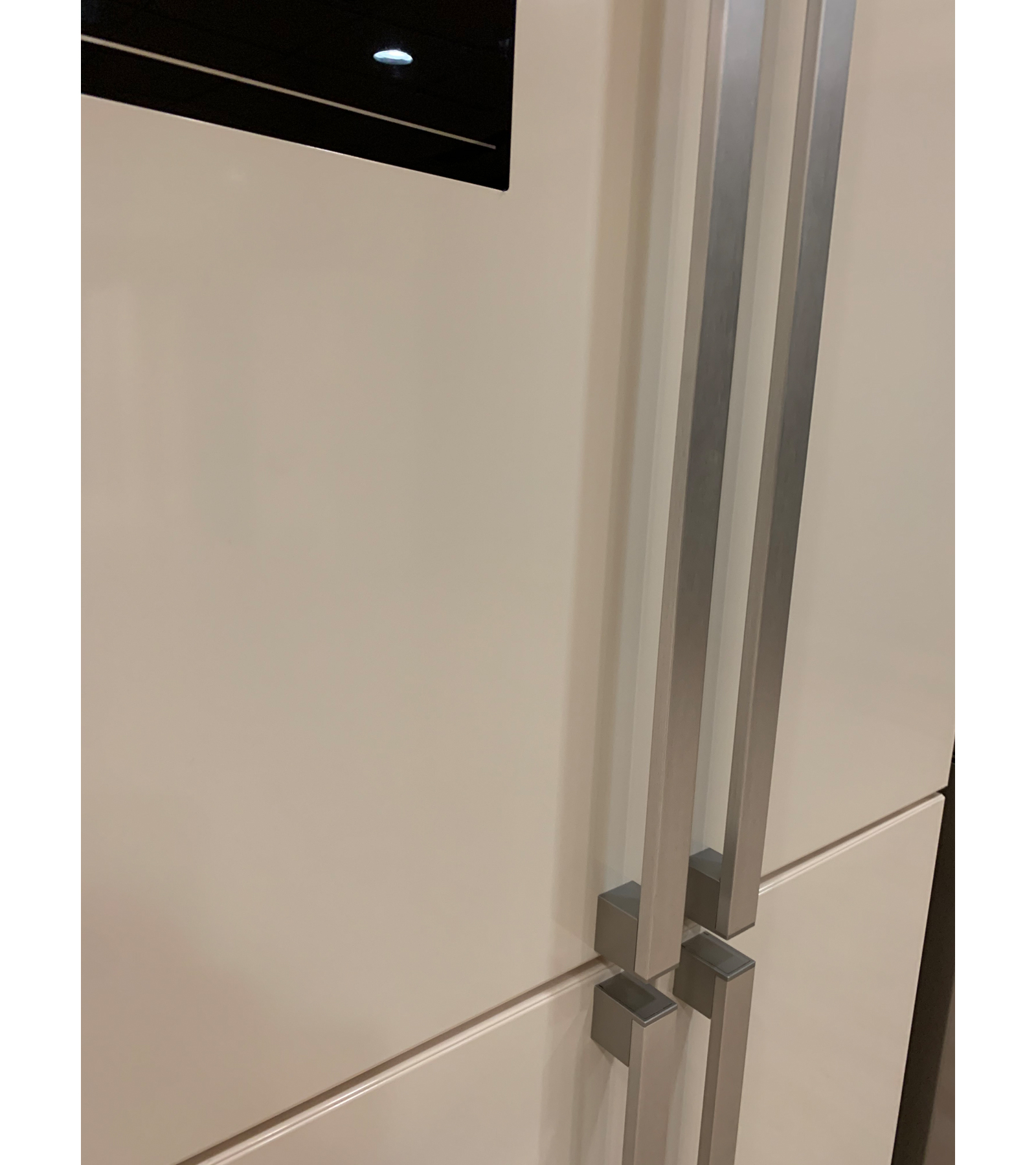 ����������� Vestfrost VF 916 B �������
