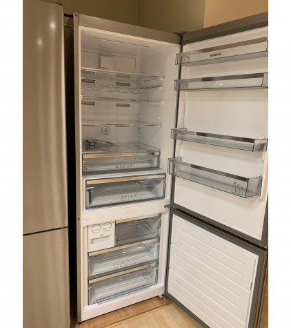 ����������� Vestfrost VF 492 GLM ���������� (������)