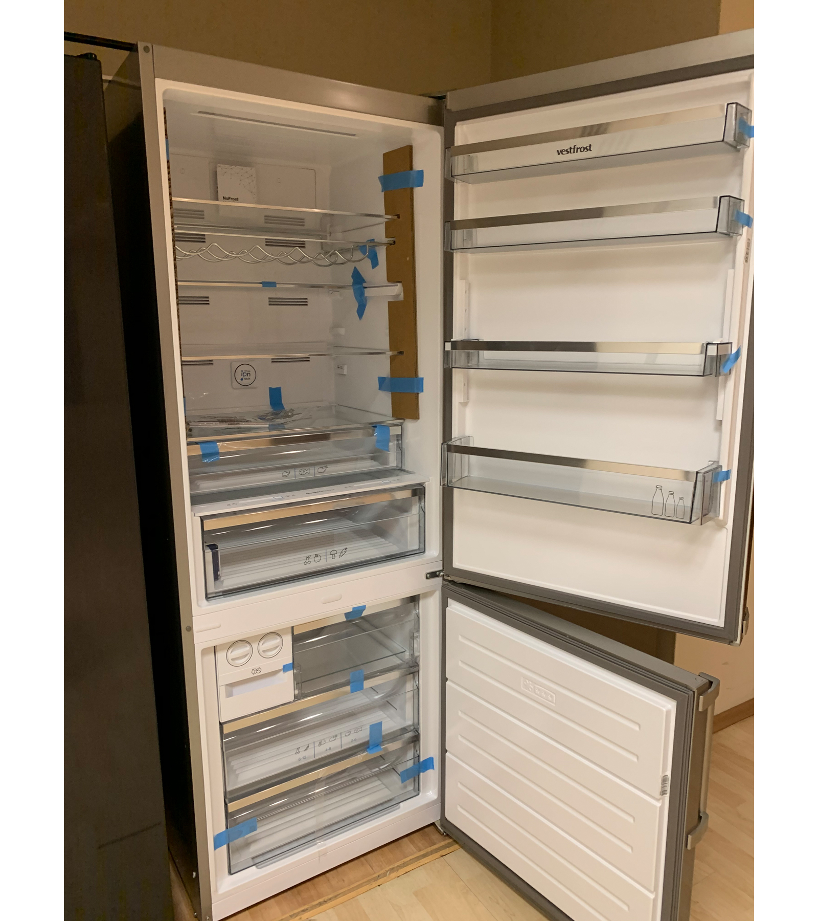 ����������� Vestfrost VF 492 EX �����