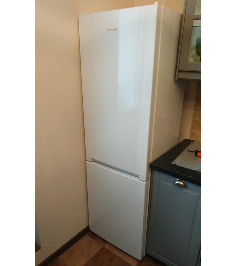 ����������� Vestfrost VW18LFM00W �����